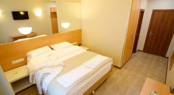Фото номера Стандарт  двухместный Гостевой дом Welcome Inn г. Самара 3