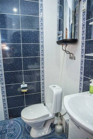 Фото номера Номер улучшенный комфорт с 1 двуспальной кроватью Гостиница VIP House Hotel г. Самара 6