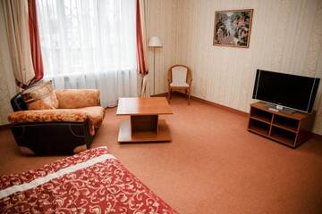 Фото номера Комната повышенной комфортности Гостевой дом Резиденция Троя г. Самара 6