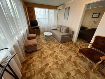 Фото номера СЕМЕЙНЫЙ (TWIN + SOFA) Гостиница Гостиница Россия г. Самара 2