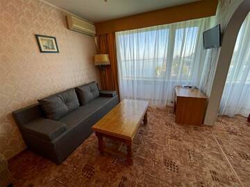 Фото номера КОМФОРТ (DOUBLE+SOFA) Гостиница Гостиница Россия г. Самара 6