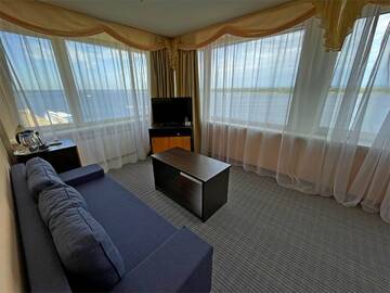 Фото номера СЕМЕЙНЫЙ ПАНОРАМА (TWIN+SOFA) Гостиница Гостиница Россия г. Самара 2