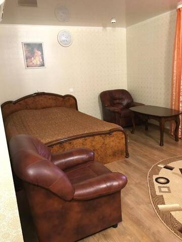 Фото номера Небольшой двухместный номер с 1 кроватью Гостиница Komilfo Guest House г. Самара 2