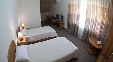 Фото номера Стандартный улучшенный номер (двухместный)/ Standard Superior Double/ Twin Room Гостиница Отель Браун г. Самара 6
