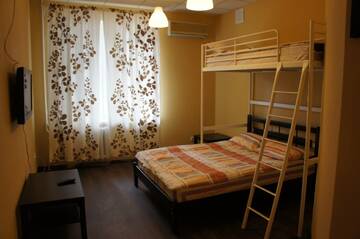 Фото номера Банановая семейная Хостел Черри г. Самара 5